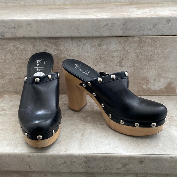 Franco Sarto Clog Heels - Picture 2 of 7